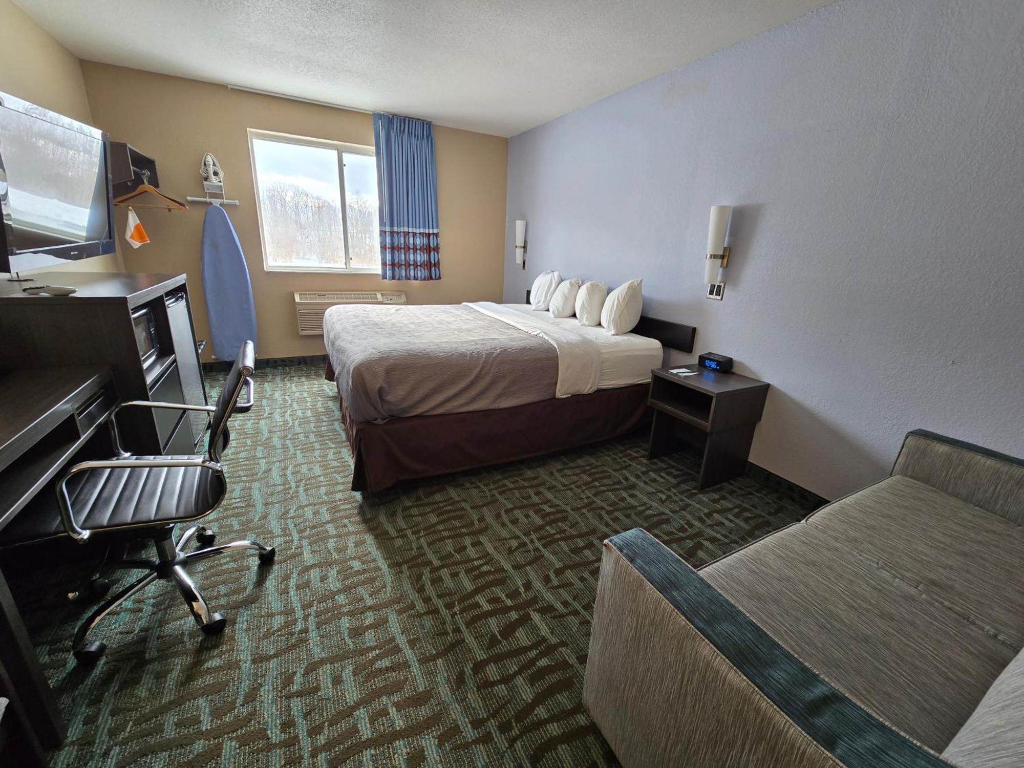 ซูเปอร์ 8 บาย วินด์แฮม จอห์นส์ทาวน์ Hotel จอห์นสทาวน์ ภายนอก รูปภาพ